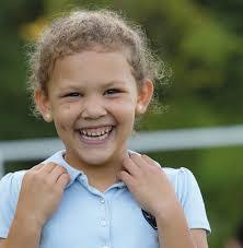 Laura Jahns's Instagram, Twitter & Facebook