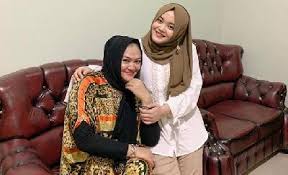 Hal itu diketahui berdasarkan hasil otopsi pusat laboratorium forensik (puslabfor) terhadap jenazah lina jubaedah. Berita Terbaru Mantan Istri Sule Tempo Co