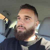 Egi Cela's Instagram, Twitter & Facebook