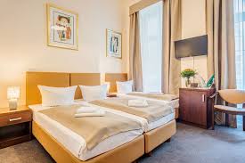 Guest safe in all rooms. Upper Room Hotel In Berlin Rooms