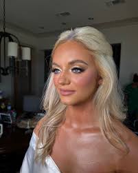 love what I do🤍 #makeupartist #mua #bridalmakeup #bridal  #bridalmakeupartist #bridalmua #undiscovered_muas #travelmua #weddingmakeup  #wedding #bride