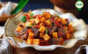 Selain mempunyai rasa yang sedap. Sambal Goreng Kentang Tetelan Rasasayange Co Id