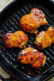 Honey Turmeric Chicken Sticky Savory And Sweet Honey Chicken Marinated With Turmeric And Cooked On Skillet Turmeric Recipes Tumeric Recipes Chicken Recipes