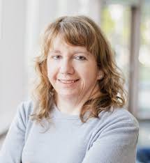 Holly Huffman's Instagram, Twitter & Facebook