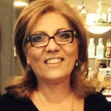 Proud & blessed to be the recipient of the Community Service Award from  ILLUMINART PRODUCTIONS during their Empowering Voices Event!