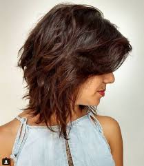 Medium hairstyles, however are difficult to decide upon but somehow this dilemma has also been solved now. Pin On Hairstyles Ideas