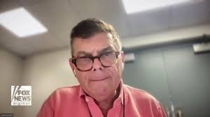 Doug Sanders, colorful 20-time winner without a major, dies