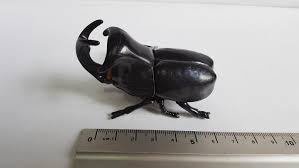 Three hands are required for this activity. Yujin Insect Movable String Action Crawling Beetle Retro Toy Figurine 2 Toys Games Bricks Figurines On Carousell