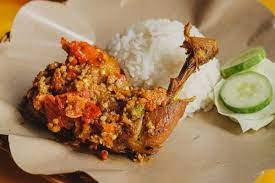 Resep Ayam Gepuk Sambal Bawang Ala Pak Gembus