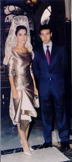 En las últimas fechas, los focos han perseguido a eugenia martínez de irujo y narcís rebollo. Pin On Mantillas