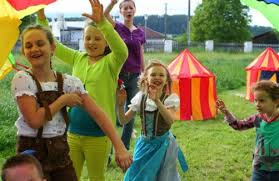 Zugelassen durch das bundesministerium für. Powidl Kinderbetreuung Auf Hochzeiten Auf Sunny At