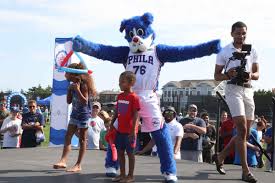 Enjoy exclusive 76ers offers by becoming a member of the foco squad. Markelle Fultz Draws A Crowd At Sixers Summer Shore Tour In Stone Harbor National Pressofatlanticcity Com