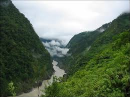 The yarlung tsangpo grand canyon is one of the deepest canyons on earth, longer than the grand canyon, but dwarfed by the challenger deep. The Yaluzangbu Grand Canyon Nyingchi Yaluzangbu River Great Canyon Tibet