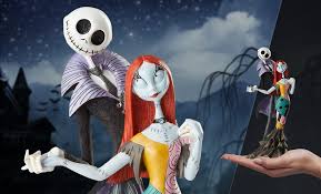 This is an original silhouette ajacqmain Jack And Sally Deluxe Figure Sideshow Collectibles