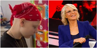 Maria De Filippi manda un messaggio affettuoso alla piccola Asia, malata di tumore: "Ignora i deficienti che ti scrivono brutte cose sui social" - Il Fatto Quotidiano