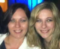 Is anyone able to add a lightening bolt or something coming out of my sons  wand please or some dementors in the sky to make it look spookier? Anything  to make it