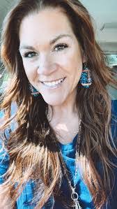 Aisha Maxwell's Instagram, Twitter & Facebook