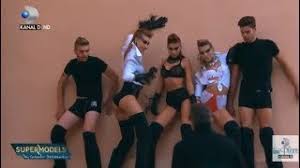 Modelele au defilat in lenjerie intima pe strada! Supermodels By Catalin Botezatu Modelele Au Pozat Pe Picioroange Imense Episodul 12 Complet Hd Youtube