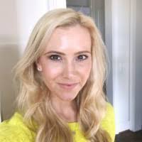 Tara Herron's Instagram, Twitter & Facebook