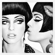Pin By Priscilla Simmons On M A K E U P H A I R D O S 60s Makeup And Hair 60s Makeup Mod Makeup
