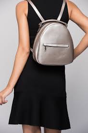 Gumus Kadin Sirt Cantasi Tcaw179093 Trendyolmilla Trendyol Bolsas De Couro Bolsas Acessorios
