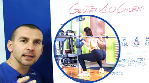SQUAT DONNE: quanto peso? Come eseguirlo?