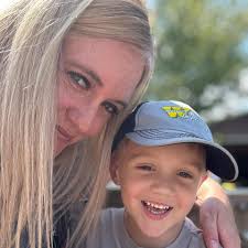 内容中有“Lesley Culver”的用户