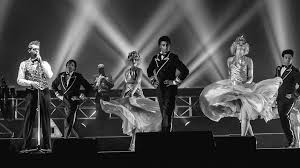 Pet shop boys are an english electronic pop duo, consisting of neil tennant and chris lowe. How The Pet Shop Boys Accidentally Made The Best Tour Diary In Pop History Bbc News