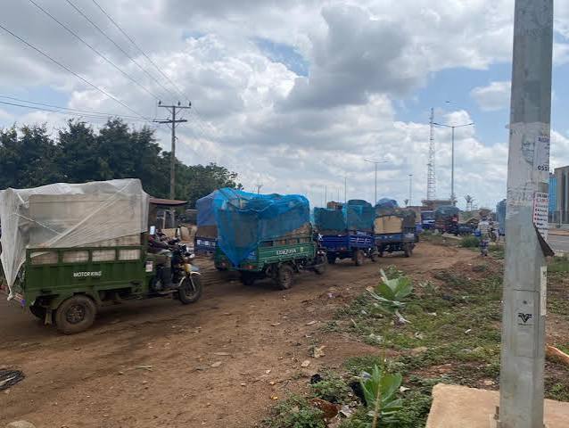 Residents near 'unhygienic' Kpone landfill site want it shutdown