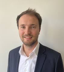 Scott Segers's Instagram, Twitter & Facebook