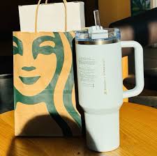 2024 Summer Stanley x Starbucks Exclusive Lime Green 40oz Tumbler New  Tumblers