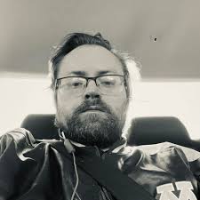 It never fails. Went to Costco for bread & eggs. Walked out with wings  party platter, cookies, blueberry loaf and chicken bake, among other random  items I did not need. 🥸😂