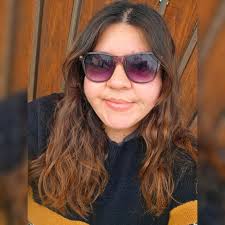 ❤️ my girl Emily Bett Rickards 👯 Best TV daughter anyone could wish for  💕💗 #arrow #mamasmoak #smoakgirlpower