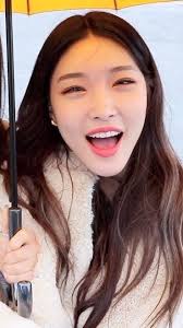 Pin By Cindy Boc On Chungha Kim Idol Heart Attack