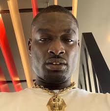 CLUB 100jAMZ/ SNL MIX 100 Jamz does not own the copyrights to the audio  being played