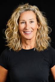 Sandra Leino's Instagram, Twitter & Facebook