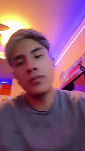 Derek: El Niño Viral del 2024