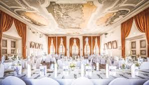 Hochzeitssaal, restaurant, bar und tanzlokal am friedberger. Hochzeitslocation Augsburg Eventlocation Hochzeit Feiern 2021 2022