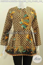 Aneka pilihan model baju batik kantor lengkap. Blus Batik Keren Abis Pakaian Batik Modern Yang Bikin Wanita Terlihat Cantik Mempesona Bahan Halus Motif Klasik Model Lengan Panjang Pake Karet Belakang Bls5969p M L Xl Toko Batik Online 2021