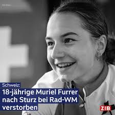 Nach Sturz verstorben: Muriel Furrer ist nach ihrem schweren Unfall bei der  Rad-Weltmeisterschaft in Zürich verstorben. Die 18-jährige Schweizerin  stürzte am Donnerstag im Juniorinnen-Straßenrennen in einem Waldstück beim  Zürichsee. Sie wurde mit