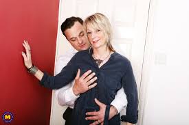 British mature woman sucks young mans fat cock and gets fucked in her  mature pussy - Mature.nl