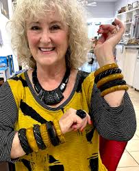 EZVZ Bakelite Catalin