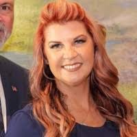 Rose Dillard's Instagram, Twitter & Facebook