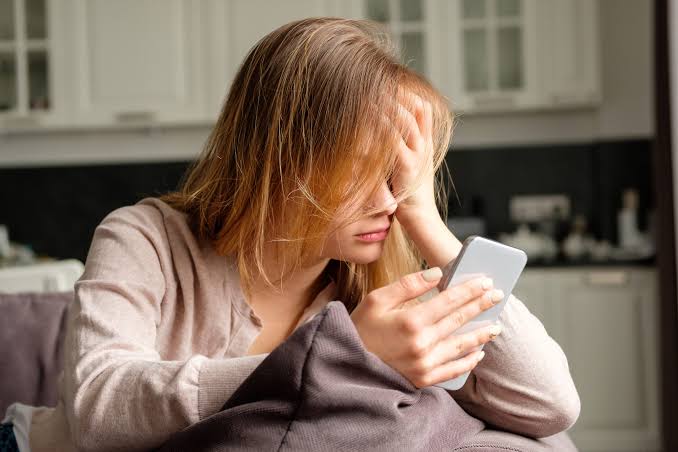 Woman faces brutal karma after inventing elaborate fake medication lie to escape persistent date