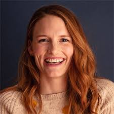 Erin Lovelace's Instagram, Twitter & Facebook