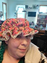 This hat has major main character vibes! 😍