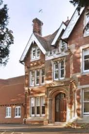 Dark green is a traditional color for architectural details on a red brick house. Red Brick House 49 Photos Beautiful One Story And Two Story Projects With White Seams And Brown Corners Options With Spectacular Windows And A Roof