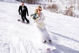 Currents August 2023 issue by currentsneo.com