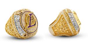 Los angeles lakers (kobe bryant) 2009 nba finals world champions rare & collectible replica basketball gold championship ring with cherrywood display box. The La Lakers 2019 20 Championship Rings Everything We Know Robb Report