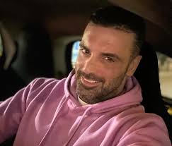 uominiedonne: #cristinaferrera smentisce la presunta crisi con  #gianmarcosteri. Nei giorni scorsi è iniziata a circolare la voce secondo  cui la coppia formatasi nel corso del dating Uominie Donne composta da  Gianmarco Steri